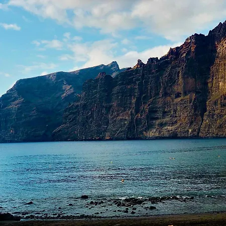 Aqua In Los Gigantes *